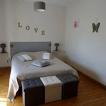 Couette-café D'hotes A *